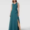 Christian Berg Cocktail Abendkleid Mit Wasserfallausschnitt - Smaragdgrün Meliert