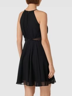 Jake*s Cocktail Cocktailkleid Mit Amerikanischem Ausschnitt - Schwarz -Damen Mode 75834hak994kkci16oqjigid8p64il1j9d43ecpp952k4li7950kgdi88h7jieaj9d8j2jhgad74ghpkal3jeohjcksj4dhg65hjcp1kcgrjaohncph68dpo74s3ce36c8qmcd0