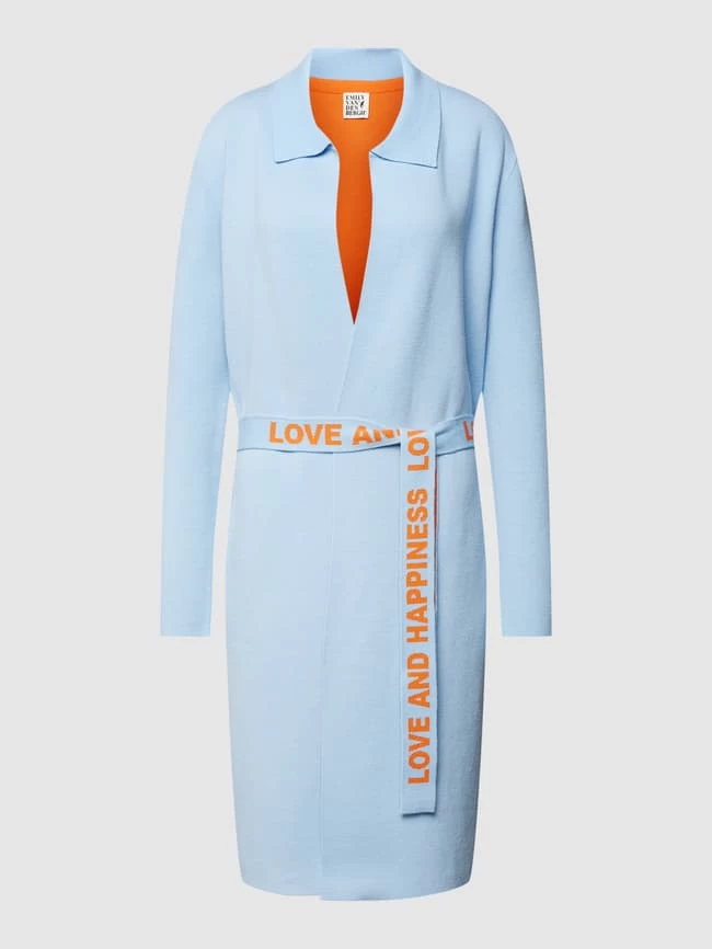 Emily Van Den Bergh Knielanges Kleid Mit Statement-Print - Hellblau 4 Emily Van Den Bergh Knielanges Kleid Mit Statement-Print - Hellblau – Bild 2