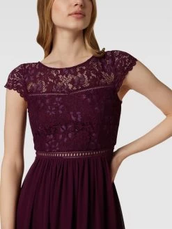 Jake*s Cocktail Abendkleid Mit Floraler Spitze - Bordeaux Rot -Damen Mode 893j0c2aa50jcj22a165cj1m90q3gl9ka8qk4c1h9d5kmkhk9oqkcla16d3j0ka29d4jija76t64oiqm9d3mcphjccrjcdpi74pj8c9kc8om6ob1cdj6ac9p75gj6oj36gq32c8