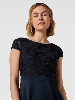Christian Berg Cocktail Cocktailkleid Mit Ziersteinbesatz - Marineblau Meliert -Damen Mode 8h0j6jig9ks38gph8h734cah651j2d1g6laj8lika0oj8di589a38gqfa5636cqc6h44ghhk6d7l0i2f753j8dj6ccs32cpk74o3ie9k64qm2e1j70rj8dj46or3ce9l6osj8cg