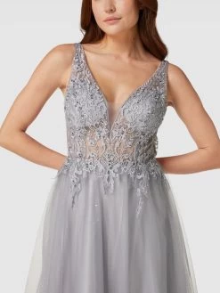 Laona Abendkleid Mit Ziersteinbesatz - Silber -Damen Mode 8h94sc2lalb4mdqb7574mi28a56kgg9kaook8c2a8p74eghjal0k4jim9t9k2j2e9kol0e28952kgli59go32c9i70sjee1i6ss34cpk61h62e3169imadb6cpj68pj5cdgjae8