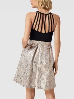 Jake*s Cocktail Cocktailkleid Mit Amerikanischem Ausschnitt - Gold Meliert -Damen Mode 8p5kici1659l2d2g9h834cqg9t0koi23a96k4hq288skqd9p8l2j8k9g9p5j6cq469856j226la58e2jako34cr364r36c1jcli62opk71ijaob268p66eb56dhjcp1jcgqj4pg