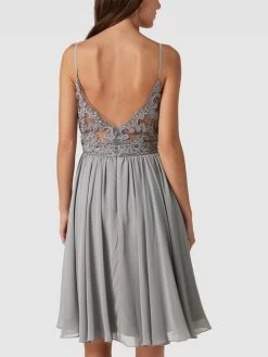 Luxuar Cocktailkleid Mit Zierbesatz - Silber 11 Luxuar Cocktailkleid Mit Zierbesatz - Silber -Damen Mode 9da4od9i8p258ia4a56k8dphad756dil68ok8dam8gojih2h610l6hqh6ko5akqkacs4klaa8p952kqg8so38d9p6gr66p1k74s3ic1k6grm4e326or3gcb6cgoj0or1cgo64e0