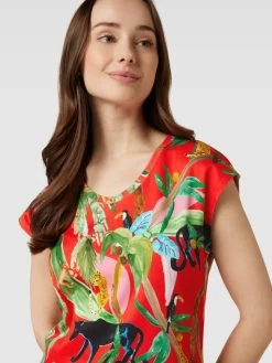 Marc Cain T-Shirt Mit Allover-Muster - Rot 9 Marc Cain T-Shirt Mit Allover-Muster - Rot -Damen Mode 9palcgqb6sr48hhj88r48kpg95al8chk8p64oiq6854k8gqe88p5ccq4agqkmj1o9l4kkh1ga14l8d2g9p3j8p9g6lgm4p1j61j34phk71gjeob474q34db2copjad3364o36o8