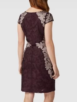 Christian Berg Cocktail Cocktailkleid Mit Zierbesatz - Aubergine -Damen Mode 9sskojic84ol6hpja52kciql6p34oha89gq4sgqlakrl0cqm61358jif859kadhi70q54lid895k8j2284o64phg71h30c9icgqjgd9k71hjieb2c8r3ep9o6oo64db66lijgd0