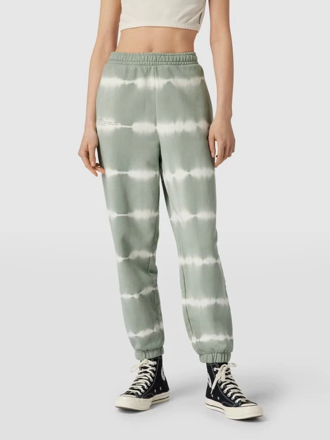 Jake*s Casual Sweathose In Batik-Optik - Olivgrün 6 Jake*s Casual Sweathose In Batik-Optik - Olivgrün – Bild 4