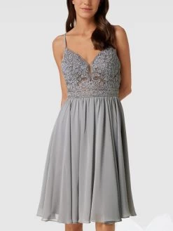 Luxuar Cocktailkleid Mit Zierbesatz - Silber 10 Luxuar Cocktailkleid Mit Zierbesatz - Silber -Damen Mode 9tak2di79t53agq46t9j4cqe65932c2ea50l0l236tak6e228ooked9j6964ahhm6kpk2gpi6l334liiako3achi74q3cd9k68ojip1k64r38e1h74sjaoj5ckrjgp9i6cr34og