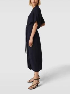 Windsor. Windsor Midikleid Mit Bindegürtel - Marineblau -Damen Mode a4o42i1h9t1j0hi69lajcj1h9l9j0l269h6kaghj6pak4ka36ss5cdql70o4kl24ad2k4ipk9p2jaipl6so3cohmc4oj0dhpcgrm4p9kc8smce1n65gj8cj274pm2cb5c4s36e8
