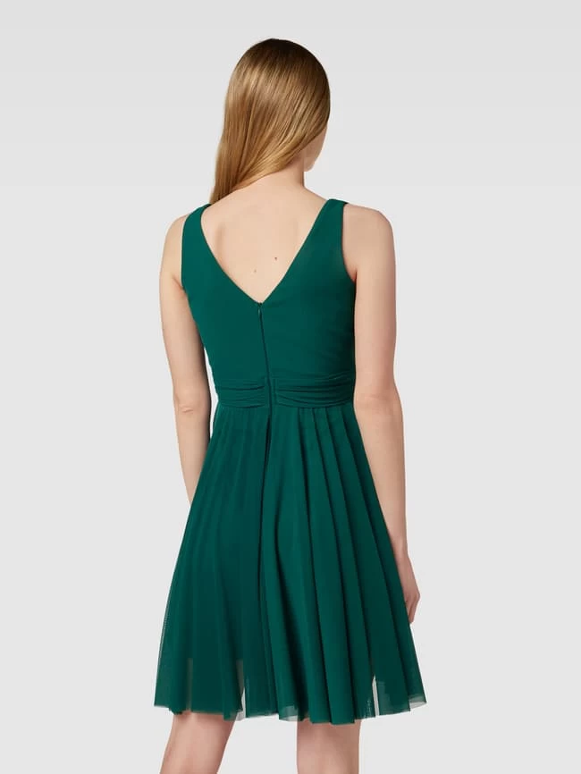 TROYDEN COLLECTION Cocktailkleid In Wickel-Optik - Smaragdgrün 7 TROYDEN COLLECTION Cocktailkleid In Wickel-Optik - Smaragdgrün – Bild 5