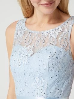 Luxuar Cocktailkleid Aus Floraler Spitze Und Chiffon - Hellblau 9 Luxuar Cocktailkleid Aus Floraler Spitze Und Chiffon - Hellblau -Damen Mode a534sci3ah958i2b6p4lal1g95656daj8d934gad999jahi3a14j4ji48gskah21890l6e9p753kmj2l8p3jgp1m6som8e1ic4r36phkc4om4e9m61j66dpg64r66eb1c4s38c8