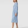 Jake*s Collection Midikleid Aus Viskose Mit Allover-Muster - Bleu -Damen Mode acq30e2e91a34ca3a58kajhi8d3kmdai7555cda46p5l4gii84pjgi2j9113idala4plccpoa5a5aj25a93j6d1i6tgjeor5c8sm6e9k6tijao9j6soj2ohm6ko6cdb168rjcdg