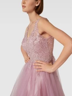 TROYDEN COLLECTION Abendkleid Mit Floralen Stickereien - Altrosa 9 TROYDEN COLLECTION Abendkleid Mit Floralen Stickereien - Altrosa -Damen Mode al54kl9n6cq46ipg8so38cij6h8koia29d4jaka28ta4aha9851k6cqcags5cjhka9b52cqda934mc9g6so34opm70sm2cpl6sq6aopkccom8o9j6di3idhk6gq3ed9k6hhjip8