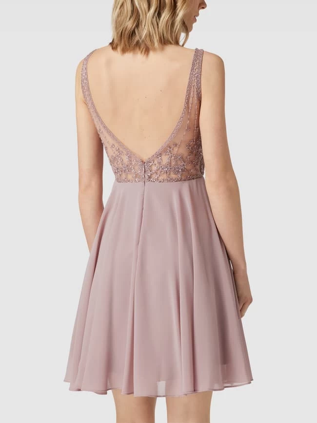 Laona Cocktailkleid In Minilänge Mit Floraler Spitze - Mauve 7 Laona Cocktailkleid In Minilänge Mit Floraler Spitze - Mauve – Bild 5